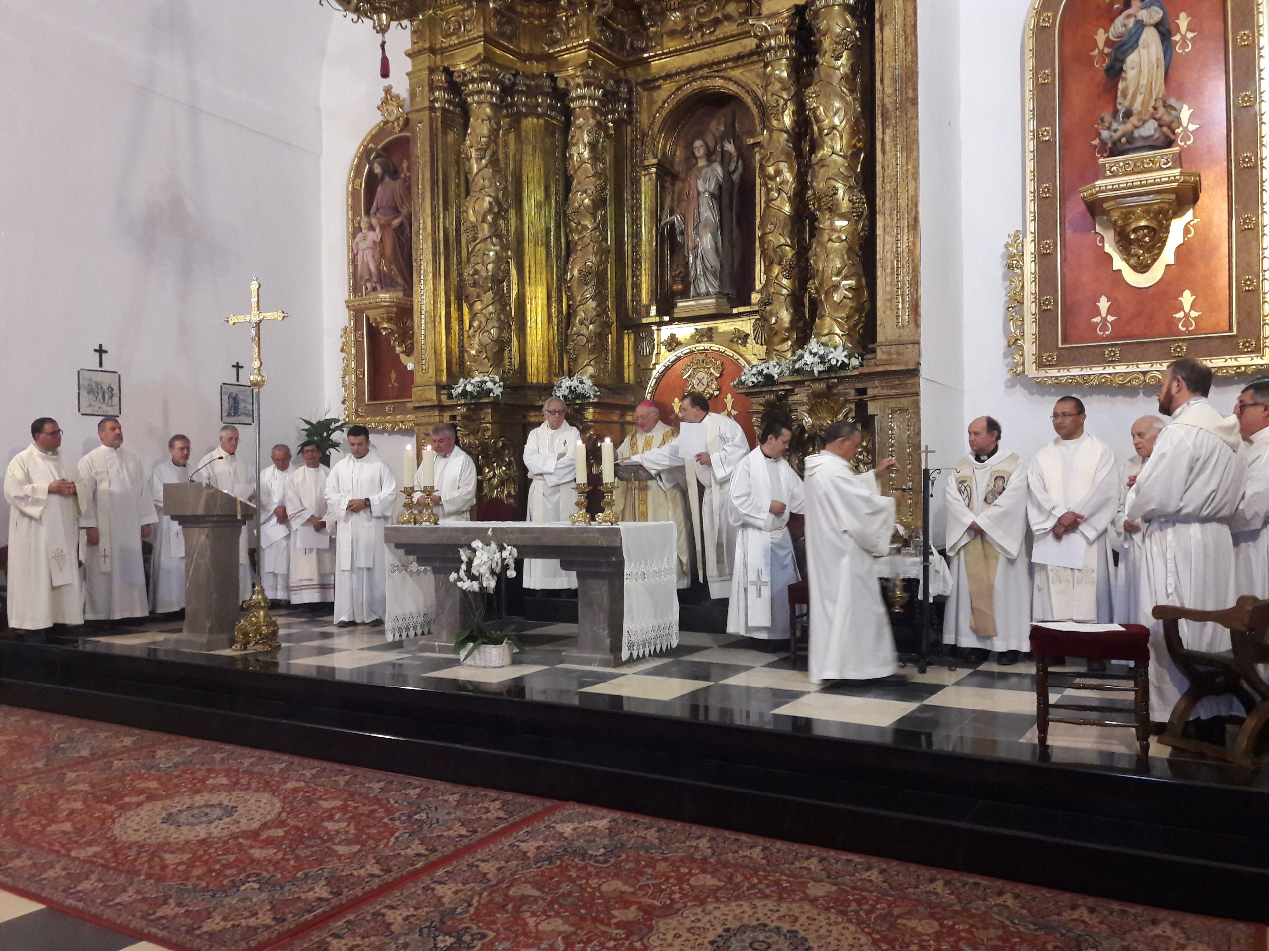 JUBILEO DE LOS SACERDOTES DIOCESANOS Y RELIGIOSOS EN PUIG DE MISA