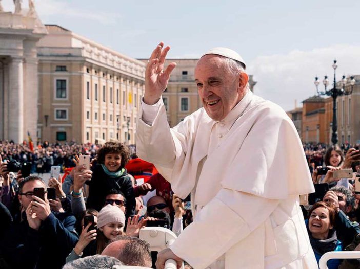 El Papa convoca el Año especial de la familia