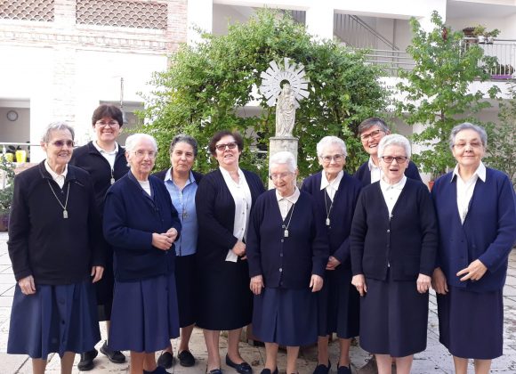 «Nacidas para eucaristizar»