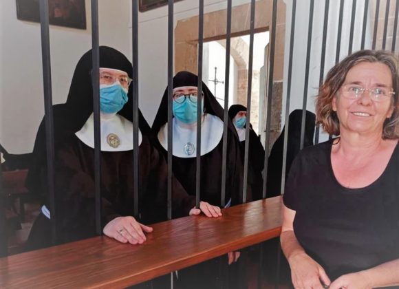 SOR CHIARA ALBA POBRE DE MARÍA PROFESA LOS VOTOS PERPETUOS