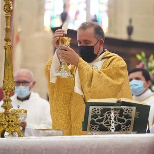 ORDENACIÓN EPISCOPAL Y TOMA DE POSESIÓN DEL NUEVO OBISPO