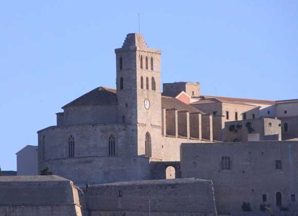 ANIVERSARIO DE LA DEDICACIÓN DE LA CATEDRAL