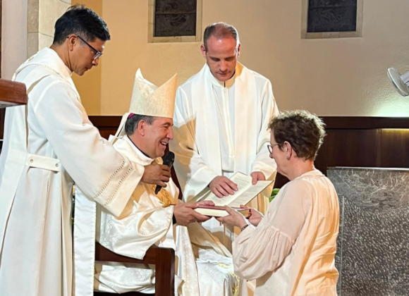 VEINTIDÓS PERSONAS RECIBEN EL MINISTERIO DEL LECTORADO