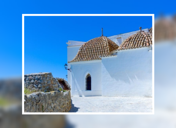 EL SANTÍSIMO CRISTO DEL CEMENTERIO LUCE SU NOMBRE EN UNA PLAZA DE DALT VILA