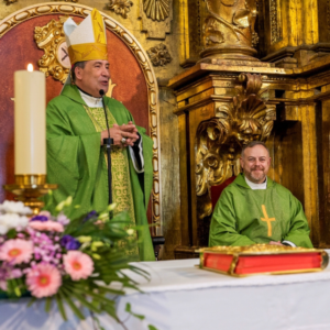 LA PARROQUIA DE SANTA EULALIA RECIBE A SU NUEVO PÁRROCO, JOSEP LLUIS MOLLÀ