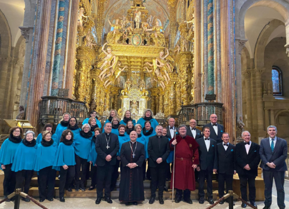 EL ‘COR DE SANT JOSEP’ CANTA EN LA CATEDRAL DE SANTIAGO DE COMPOSTELA EL ‘COR DE SANT JOSEP’ CANTA EN LA CATEDRAL DE SANTIAGO DE COMPOSTELA
