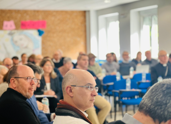 IBIZA Y FORMENTERA PARTICIPA EN EL ENCUENTRO DE RESPONSABLES DE COLEGIOS DIOCESANOS IBIZA Y FORMENTERA PARTICIPA EN EL ENCUENTRO DE RESPONSABLES DE COLEGIOS DIOCESANOS