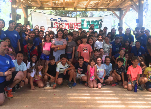 MÁS DE OCHENTA JÓVENES PARTICIPAN EN EL CAMPAMENTO JUNIORS DIOCESANO