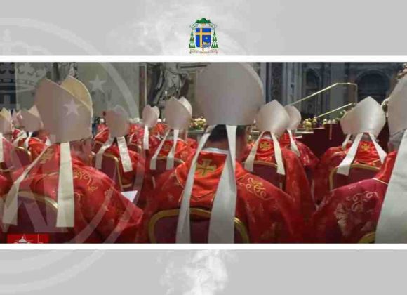 «NOS ECONTRAMOS EN UN MOMENTO SAGRADO, DE PROFUNDO RECOGIMIENTO Y ESPERANZA PARA TODA LA IGLESIA»