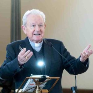 EL OBISPO JAVIER SALINAS ENSEÑA EN IBIZA A “SER DISCÍPULOS MISIONEROS” EL OBISPO JAVIER SALINAS ENSEÑA EN IBIZA A “SER DISCÍPULOS MISIONEROS”