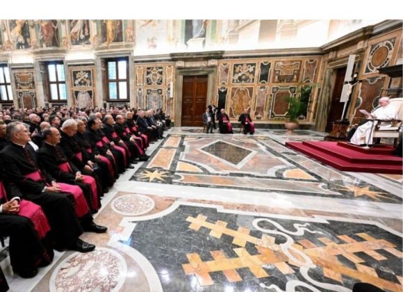 PAPA LEÓN XIV: LOS TRIBUNALES ECLESIÁSTICOS DEBEN «PROMOVER EL BIEN DE LAS FAMILIAS QUE ATRAVIESAN DIFICULTADES»