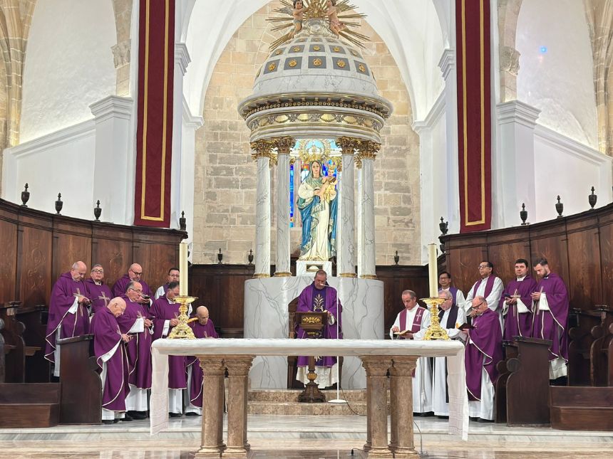 MONS. VICENT RIBAS CUMPLE CUATRO AÑOS COMO OBISPO Y “PASTOR SENCILLO Y CERCANO” DE LA DIÓCESIS DE IBIZA MONS. VICENT RIBAS CUMPLE CUATRO AÑOS COMO OBISPO Y “PASTOR SENCILLO Y CERCANO” DE LA DIÓCESIS DE IBIZA