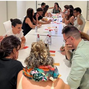 UN CENTENAR DE DOCENTES PARTICIPAN EN LA VI JORNADA DE IDENTIDAD DE LA FUNDACIÓN DIOCESANA ISIDOR MACABICH