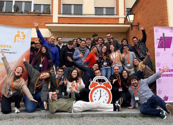 JÓVENES DE IBIZA VIVEN EL CURSO `DESPIERTA´