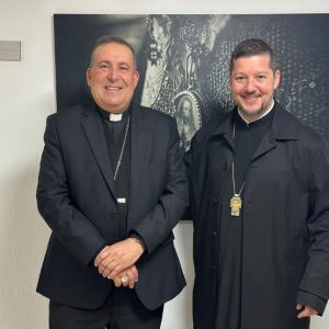 EL ARZOBISPO DE LA IGLESIA ORTODOXA GRIEGA EN ESPAÑA Y PORTUGAL VISITA AL OBISPO DE IBIZA