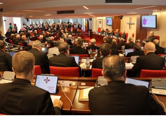 LÍNEAS PASTORALES DE LOS OBISPOS ESPAÑOLES HASTA 2030«PONEOS EN CAMINO» (LC 10,3) LÍNEAS PASTORALES DE LOS OBISPOS ESPAÑOLES HASTA 2030«PONEOS EN CAMINO» (LC 10,3)