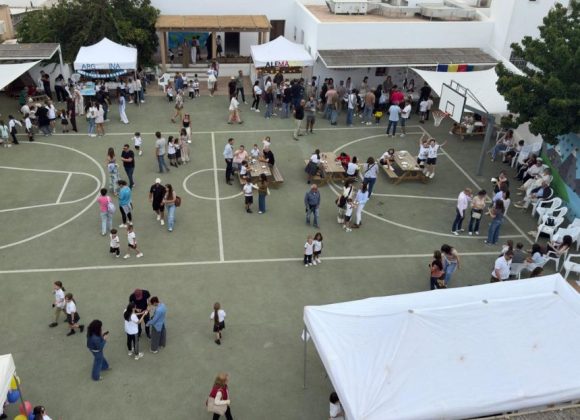 EL COLEGIO VIRGEN MILAGROSA DE FORMENTERA CELEBRA EL DÍA DE LAS FAMILIAS EL COLEGIO VIRGEN MILAGROSA DE FORMENTERA CELEBRA EL DÍA DE LAS FAMILIAS