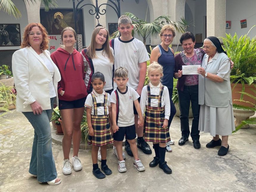 LA CONSOLACIÓN Y SA REAL SE SUMAN A LA INICIATIVA DEL ‘BOCATA SOLIDARIO’ LA CONSOLACIÓN Y SA REAL SE SUMAN A LA INICIATIVA DEL ‘BOCATA SOLIDARIO’