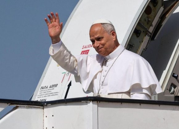 ‘ALZAD LA MIRADA’: EL PAPA LEÓN PONE FIN EN CANARIAS, CON LOS MIGRANTES, A SU VIAJE APOSTÓLICO A ESPAÑA ‘ALZAD LA MIRADA’: EL PAPA LEÓN PONE FIN EN CANARIAS, CON LOS MIGRANTES, A SU VIAJE APOSTÓLICO A ESPAÑA