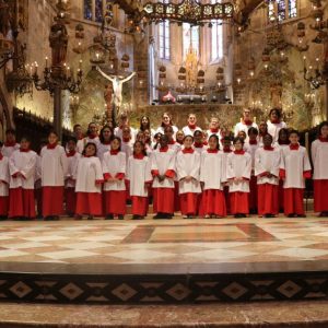 CONCERT DE LA ESCOLANIA DELS VERMELLS DE MALLORCA EN LA CATEDRAL D’EIVISSA CONCERT DE LA ESCOLANIA DELS VERMELLS DE MALLORCA EN LA CATEDRAL D’EIVISSA