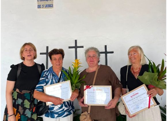 LA PARROQUIA DE SANT JORDI OFRECE UN HOMENAJE DE RECONOCIMIENTO A CINCO VOLUNTARIAS DE CARITAS LA PARROQUIA DE SANT JORDI OFRECE UN HOMENAJE DE RECONOCIMIENTO A CINCO VOLUNTARIAS DE CARITAS