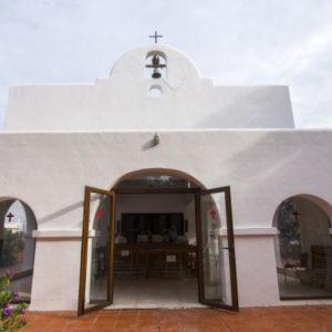 EIVISSA CELEBRA AQUEST DIVENDRES LA FESTA DE SANT CRISTÒFOL, PATRÓ D’ES CANAR, SA CAPELLETA I ‘SES MONGES TANCADES’ EIVISSA CELEBRA AQUEST DIVENDRES LA FESTA DE SANT CRISTÒFOL, PATRÓ D’ES CANAR, SA CAPELLETA I ‘SES MONGES TANCADES’