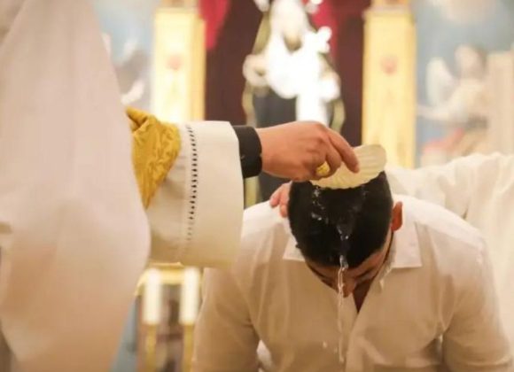 YA PUEDES INSCRIBIRTE EN LA NUEVA CATEQUESIS DE INICIACIÓN CRISTIANA PARA ADULTOS YA PUEDES INSCRIBIRTE EN LA NUEVA CATEQUESIS DE INICIACIÓN CRISTIANA PARA ADULTOS