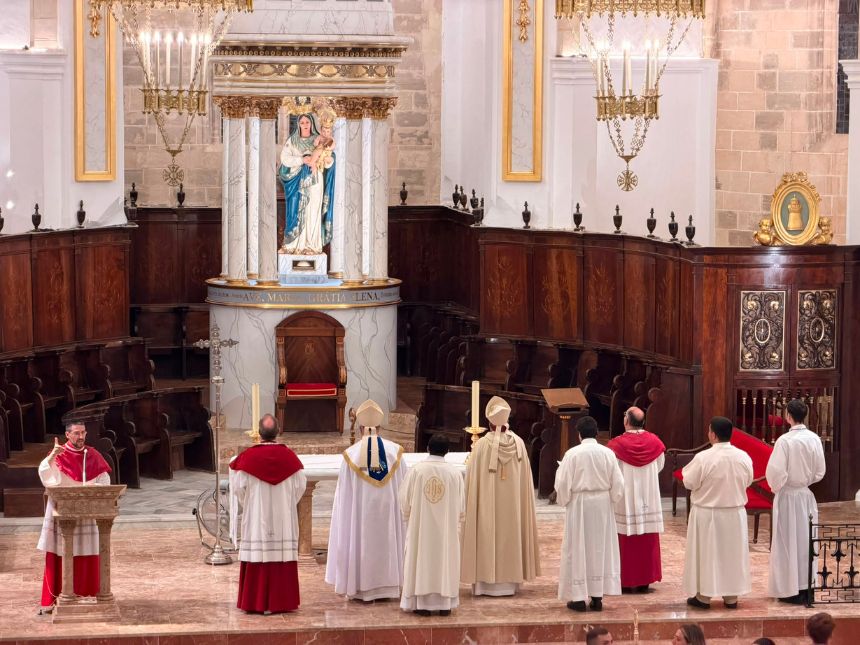 IBIZA Y FORMENTERA CELEBRAN HOY LA FIESTA DE SU PATRONA, LA VIRGEN DE LAS NIEVES IBIZA Y FORMENTERA CELEBRAN HOY LA FIESTA DE SU PATRONA, LA VIRGEN DE LAS NIEVES