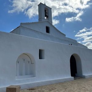 SANT LLORENÇ CELEBRA EL 10 DE AGOSTO SU FIESTA PATRONAL SANT LLORENÇ CELEBRA EL 10 DE AGOSTO SU FIESTA PATRONAL