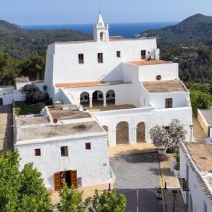 LA PARRÒQUIA I EL POBLE DE SANT MIQUEL CELEBREN AQUEST DIMARTS LA SEUA FESTA PATRONAL LA PARRÒQUIA I EL POBLE DE SANT MIQUEL CELEBREN AQUEST DIMARTS LA SEUA FESTA PATRONAL