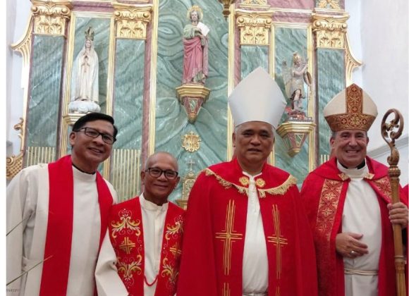 EL OBISPO DE LA CIUDAD FILIPINA DE TABUK VISITA IBIZA Y COMPARTE CELEBRACIÓN CON MONS. VICENT RIBAS