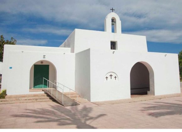 LA PARROQUIA FORMENTERENSE  DE NUESTRA SEÑORA DEL PILAR CELEBRA EL LUNES 12 SU FIESTA PATRONAL